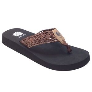 Yellow Box Women’s Wally Tan Flip Flop Sandal Size 9 or 10